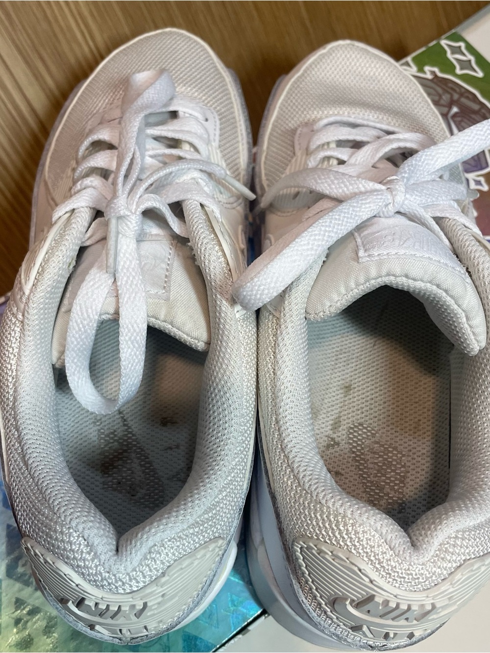Nike Air Max 90 Triple White Sneakers Women Size 8 Low Top Shoes CQ2560-100 - Picture 12 of 13